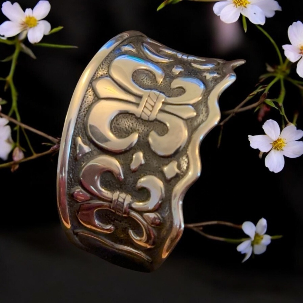 Silver Fleur-de-Lis Cuff Bracelet